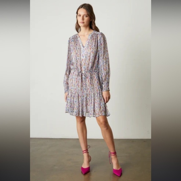 Velvet by Graham & Spencer Anastasia Printed Lurex Dress Long Sleeve Smocked S - Picture 4 of 16